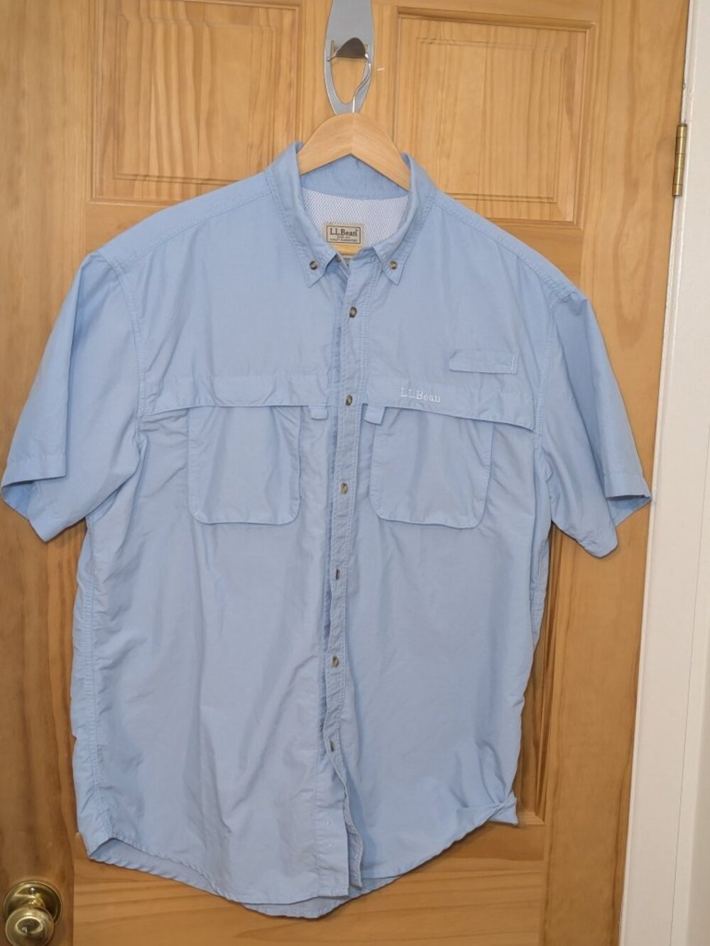 L.L.Bean Mens Short Sleeve Vented Fishing Shirt L Light Blue